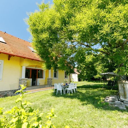 Holiday Home Golf Tee By Interhome Balatonudvari Ngoại thất bức ảnh