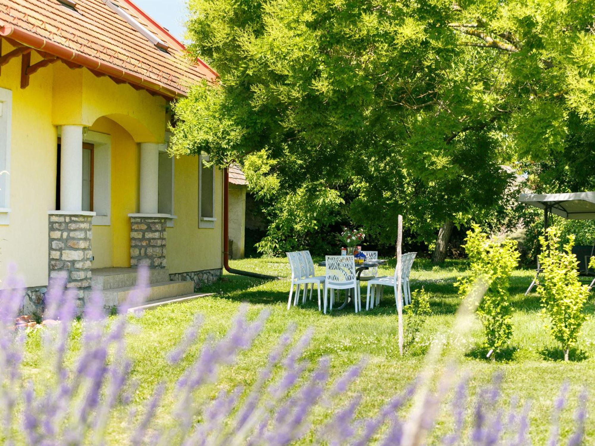 Holiday Home Golf Tee By Interhome Balatonudvari Ngoại thất bức ảnh